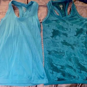 Athleta momentum tank tops. EUC